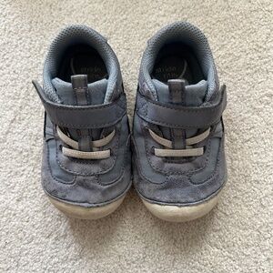 Stride Rite size 6XW toddler shoes